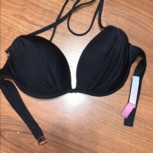 Victoria’s Secret bikini top